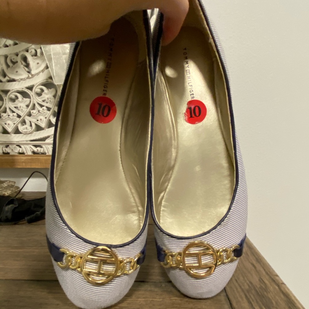 Tommy Hilfiger Navy stripped ballet flats size 10